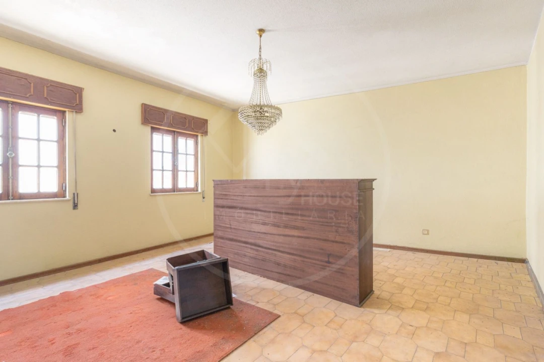 Moradia T6 para Venda em Nogueira e Ermida Foto 6