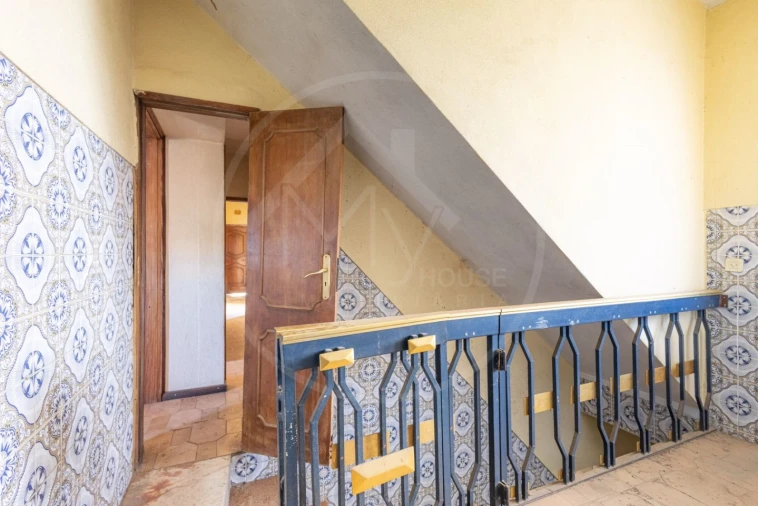 Moradia T6 para Venda em Nogueira e Ermida Foto 13