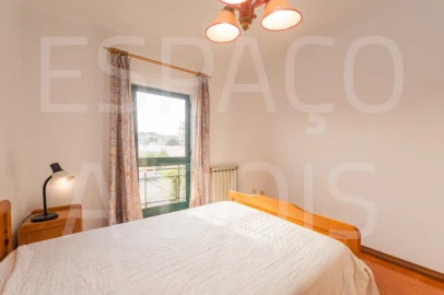 Moradia T5 para Venda em Barcarena