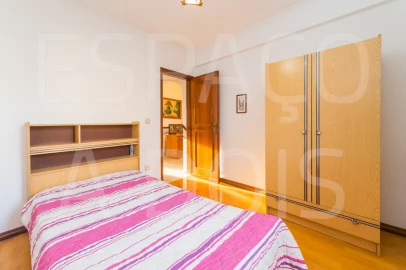 Moradia T5 para Venda em Barcarena