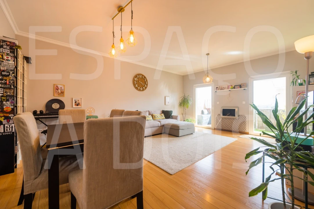 Apartamento T3 para Venda em Pontinha e Famões Foto 4