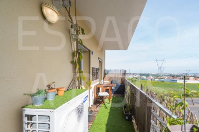 Apartamento T3 para Venda em Pontinha e Famões