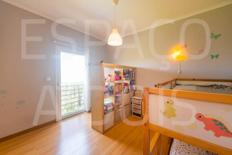 Apartamento T3 para Venda em Pontinha e Famões Foto 40