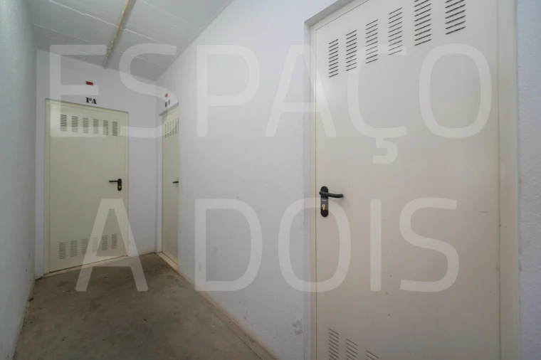 Apartamento T3 para Venda em Pontinha e Famões Foto 54