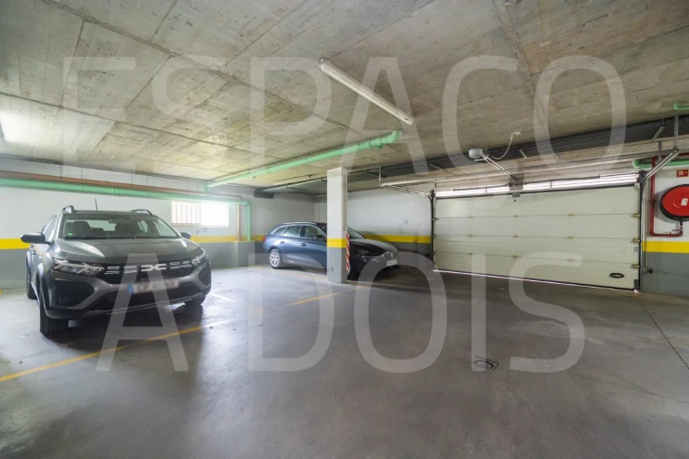 Apartamento T3 para Venda em Pontinha e Famões Foto 55