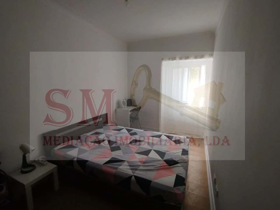 Apartamento T5 para Venda em Guarda Foto 8