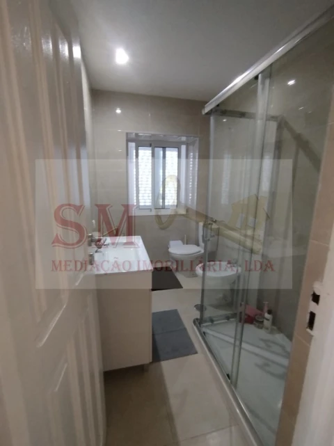 Apartamento T5 para Venda em Guarda