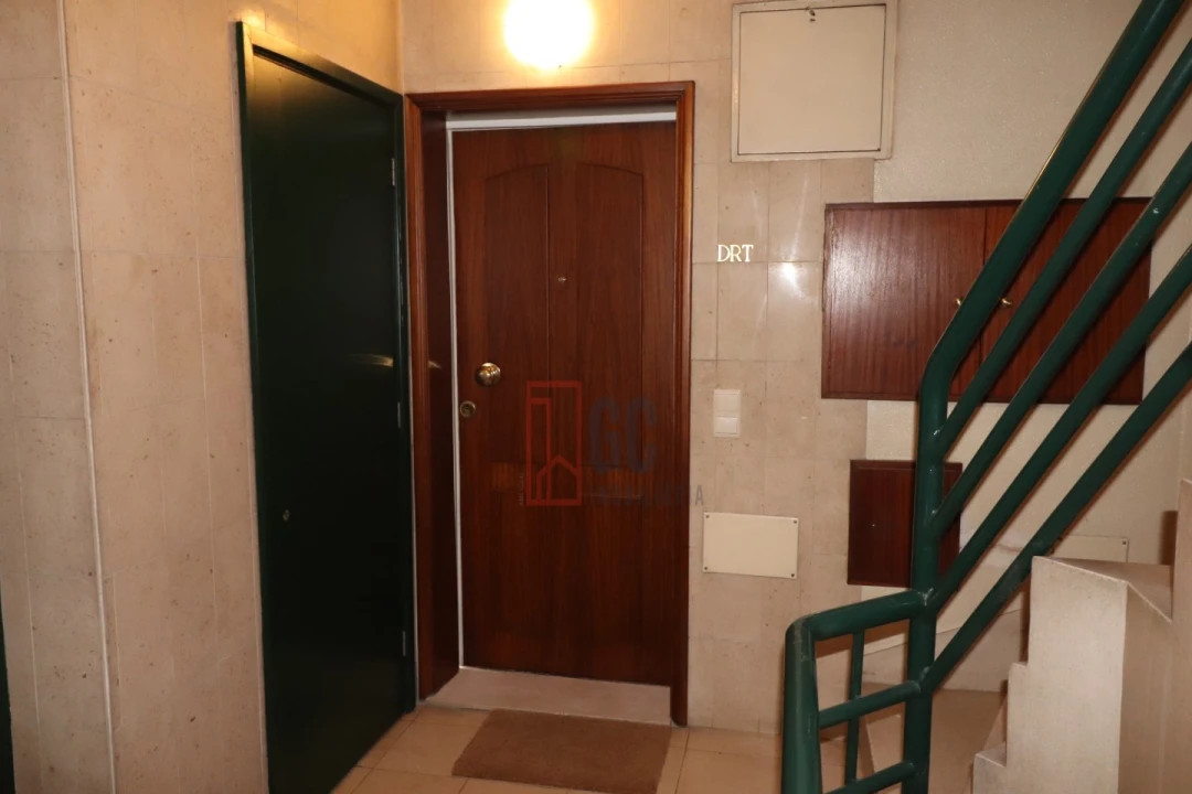 Apartamento T3 para Venda em Mafamude e Vilar do Paraíso Foto 45