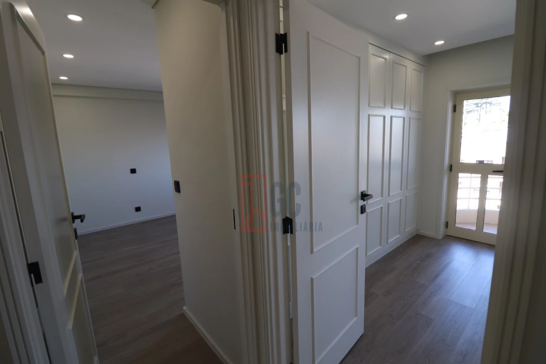 Apartamento T3 para Venda em Mafamude e Vilar do Paraíso Foto 25