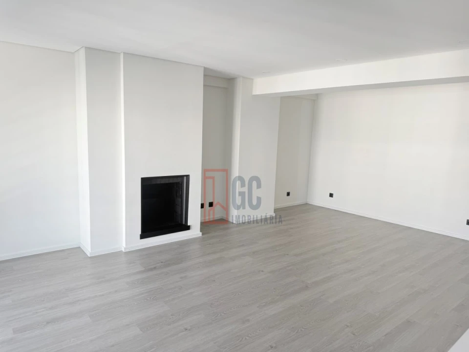 Apartamento T3 para Venda em Mafamude e Vilar do Paraíso Foto 10