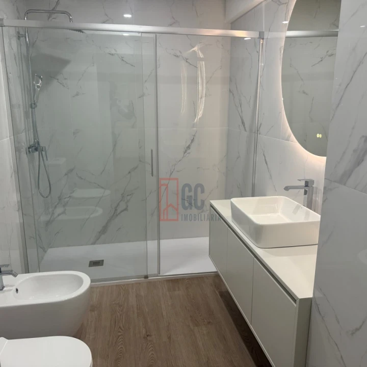 Apartamento T3 para Venda em Mafamude e Vilar do Paraíso Foto 31