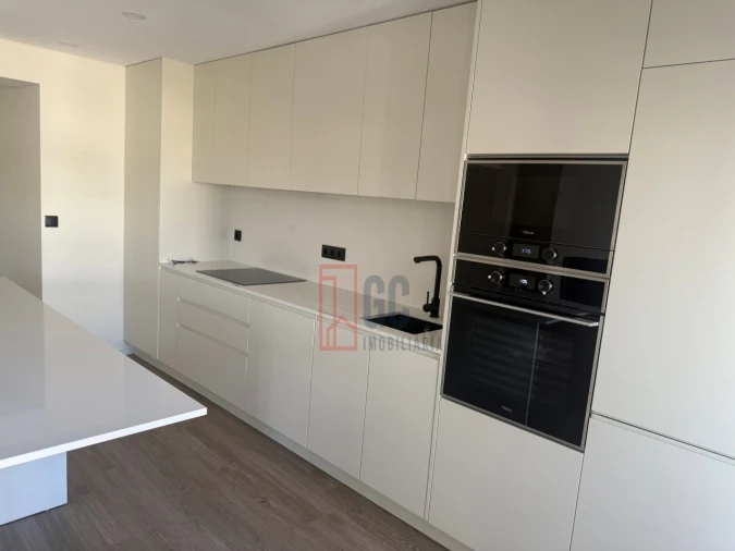 Apartamento T3 para Venda em Mafamude e Vilar do Paraíso Foto 14