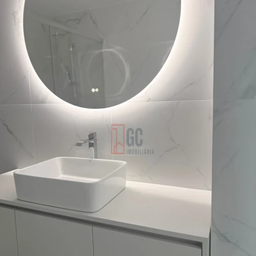 Apartamento T3 para Venda em Mafamude e Vilar do Paraíso Foto 32