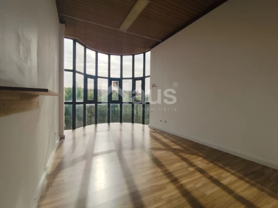 Escritório para Arrendamento em Pinhal Novo Foto 1