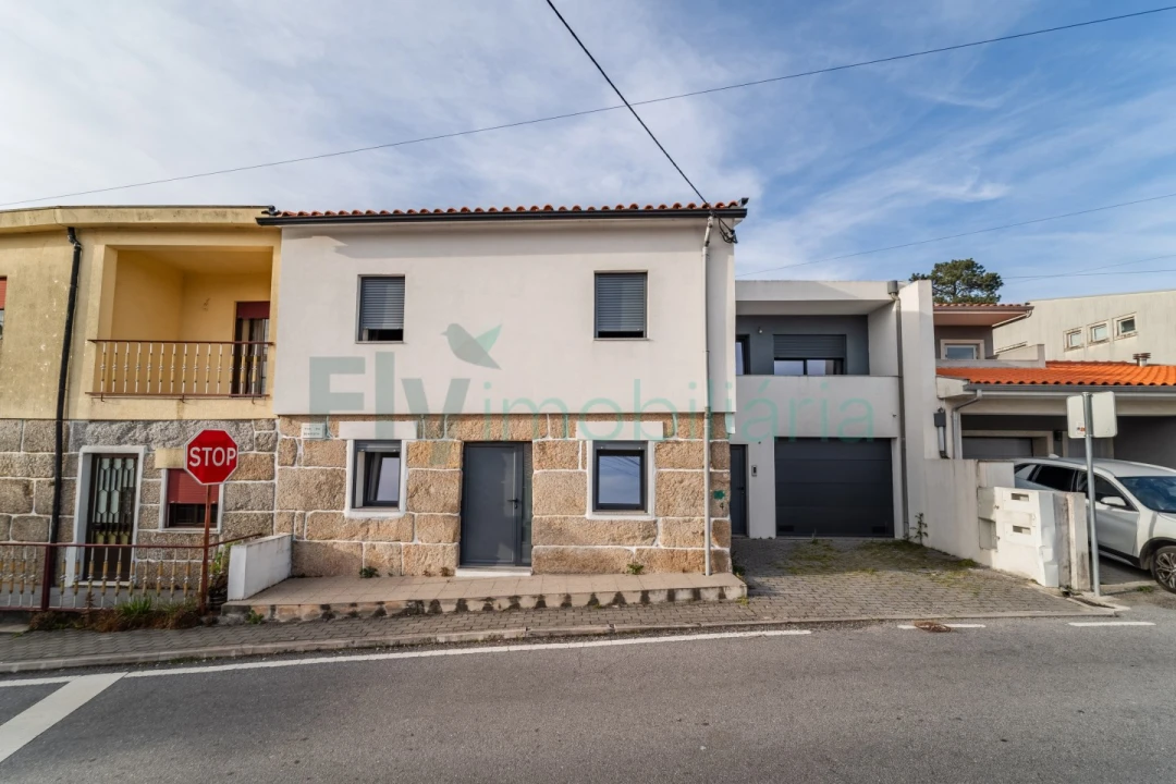 Moradia T3 para Venda em Conde e Gandarela Foto 1