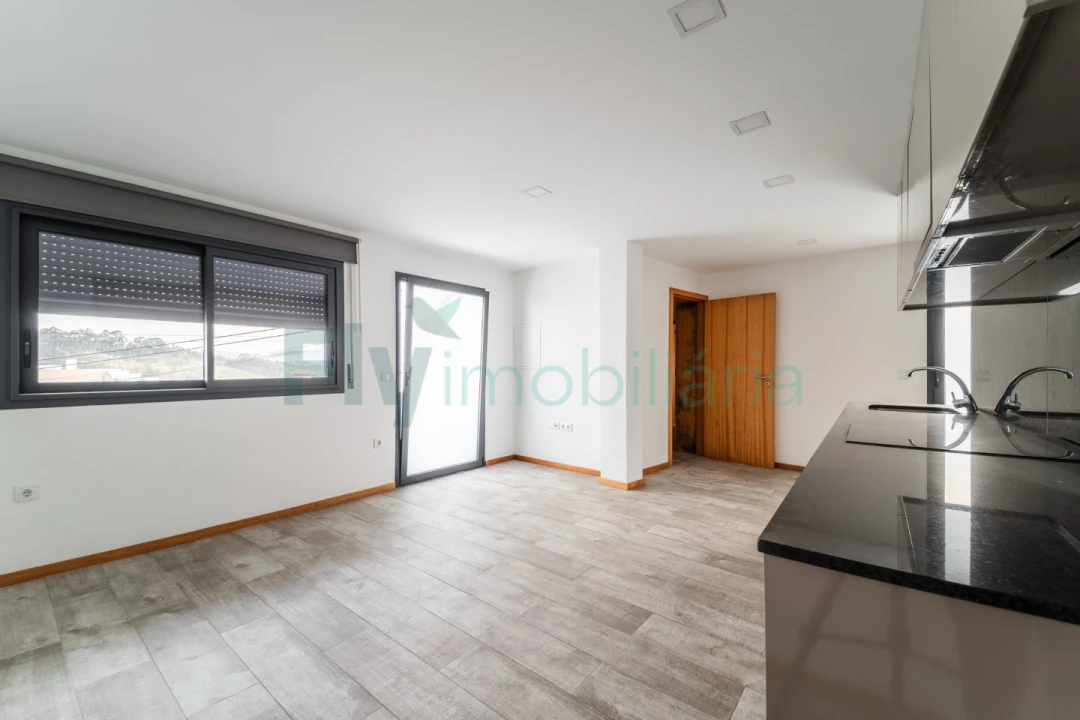 Moradia T3 para Venda em Conde e Gandarela Foto 18