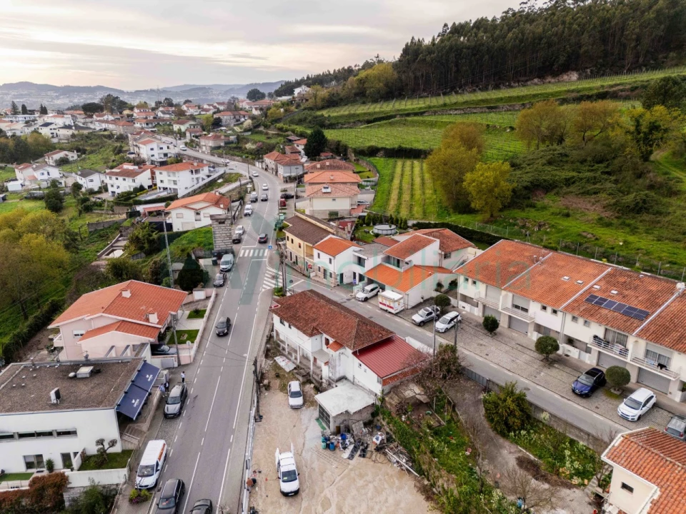 Moradia T3 para Venda em Conde e Gandarela Foto 53