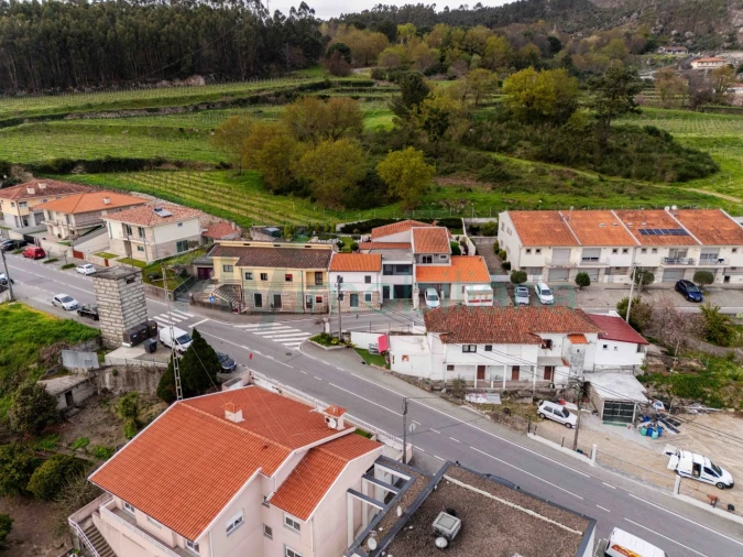 Moradia T3 para Venda em Conde e Gandarela Foto 47