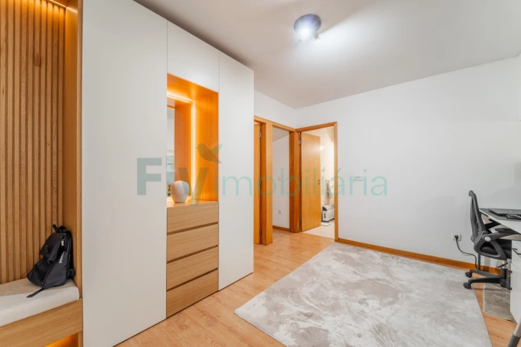 Apartamento T2 para Venda em Caldas de Vizela (São Miguel e São João) Foto 16