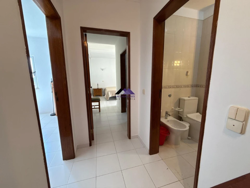 Apartamento T3 para Venda em Portimão Foto 35