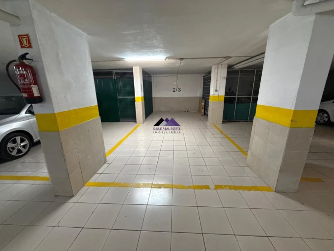 Apartamento T3 para Venda em Portimão Foto 9
