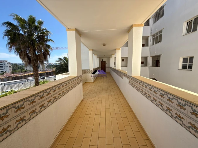 Apartamento T3 para Venda em Portimão Foto 13