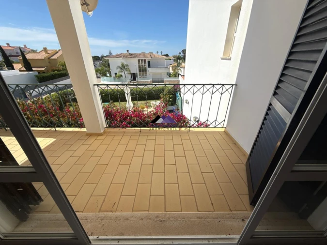 Apartamento T3 para Venda em Portimão Foto 19