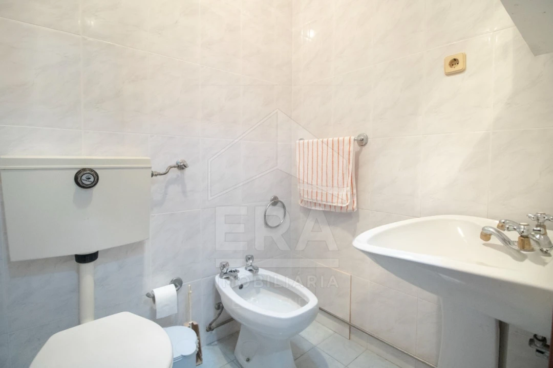 Apartamento T3 para Venda em Santa Maria Maior e Monserrate e Meadela Foto 13