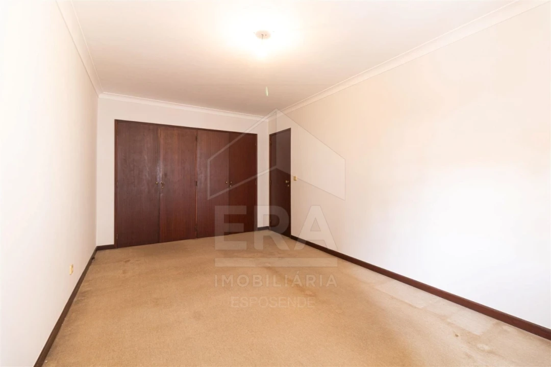 Apartamento T3 para Venda em Santa Maria Maior e Monserrate e Meadela Foto 13