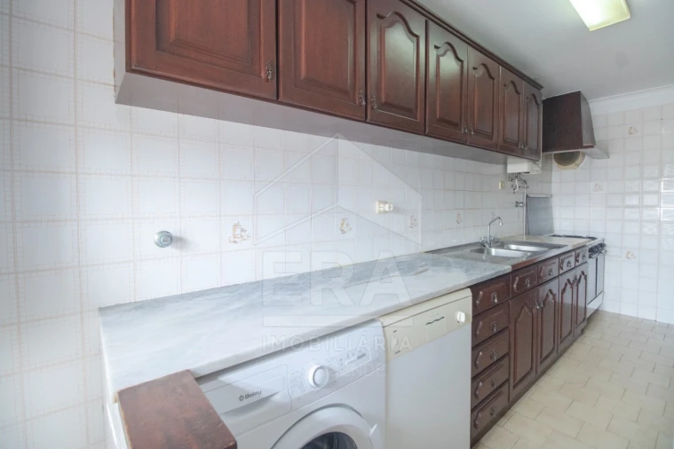 Apartamento T3 para Venda em Santa Maria Maior e Monserrate e Meadela Foto 5