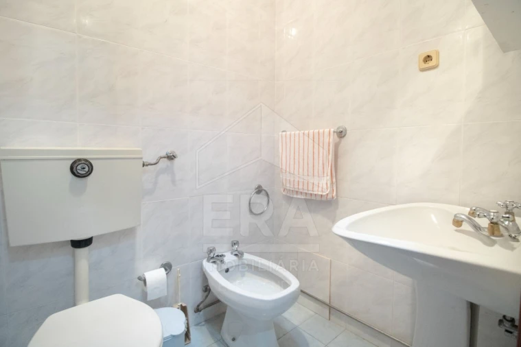 Apartamento T3 para Venda em Santa Maria Maior e Monserrate e Meadela Foto 13