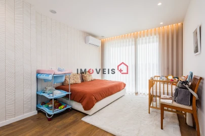 Apartamento T4 para Venda em Leiria, Pousos, Barreira e Cortes