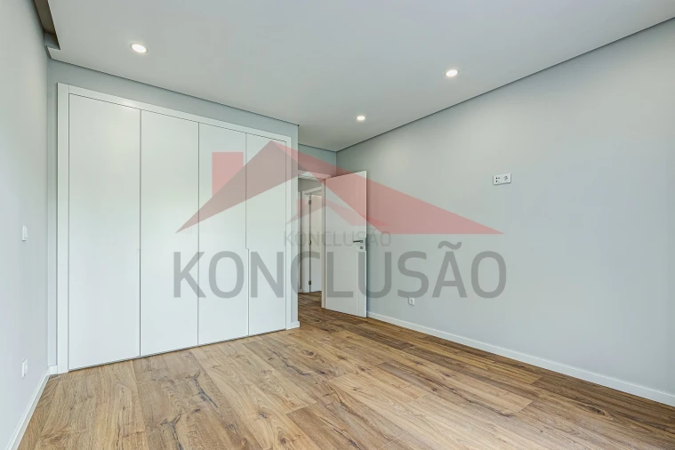 Apartamento T3 para Venda em Alverca do Ribatejo e Sobralinho Foto 17