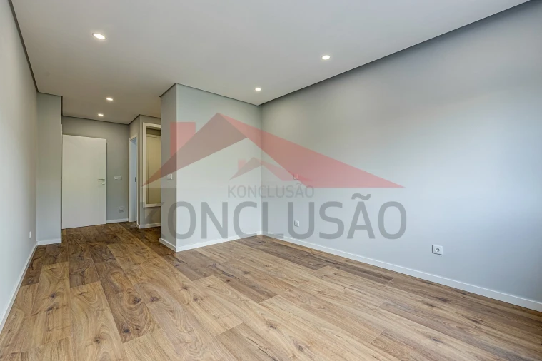 Apartamento T3 para Venda em Alverca do Ribatejo e Sobralinho Foto 18