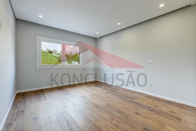Apartamento T4 para Venda em Alverca do Ribatejo e Sobralinho