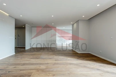 Apartamento T4 para Venda em Alverca do Ribatejo e Sobralinho