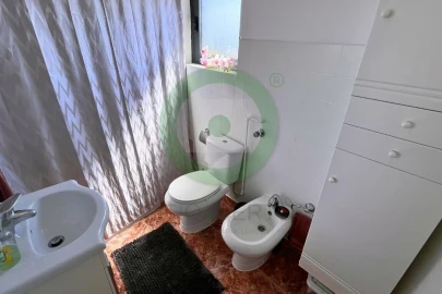 Moradia T3 para Venda em Curopos e Vale de Janeiro