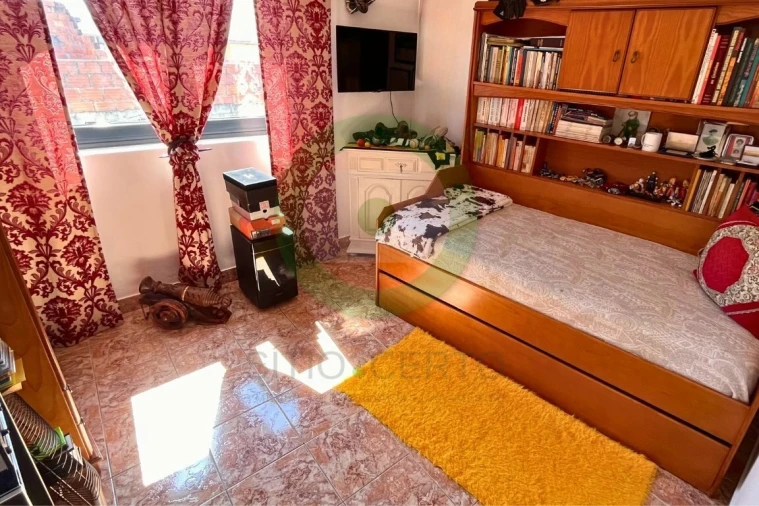 Moradia T3 para Venda em Curopos e Vale de Janeiro Foto 12