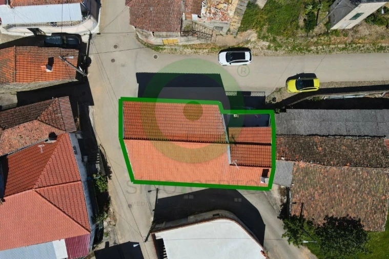 Moradia T3 para Venda em Curopos e Vale de Janeiro Foto 5