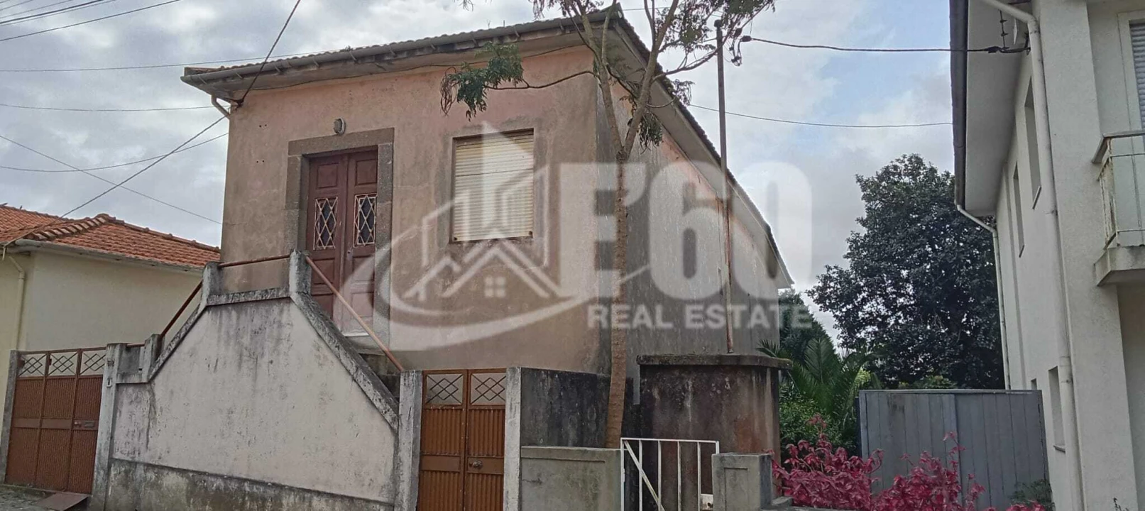 Moradia T3 para Venda em Gulpilhares e Valadares Foto 2