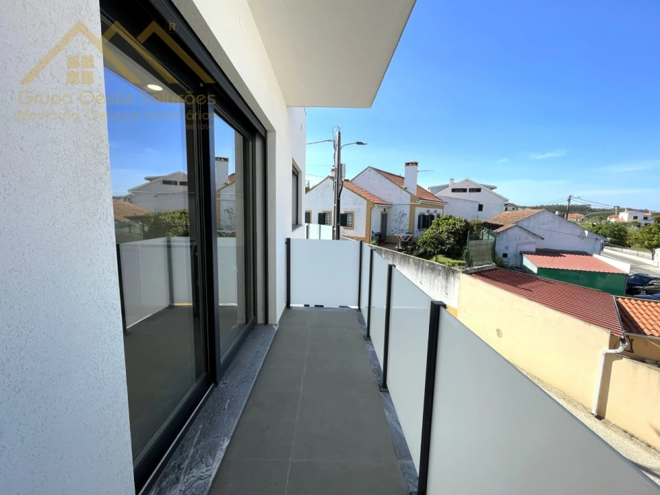 Apartamento T2 para Venda em Santa Maria, São Pedro e Matacães Foto 21