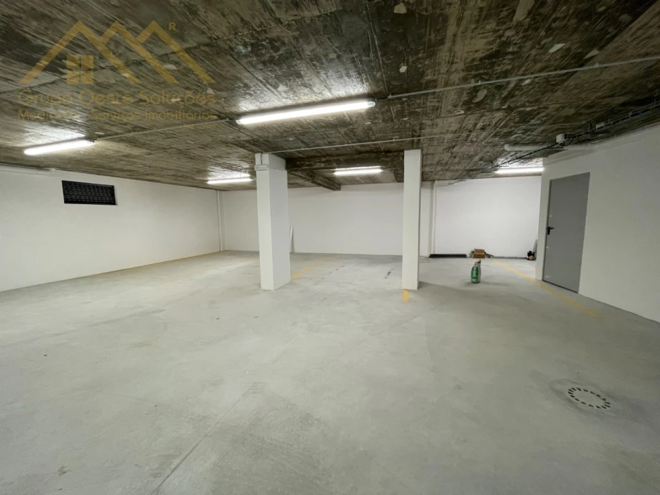 Apartamento T2 para Venda em Santa Maria, São Pedro e Matacães Foto 27