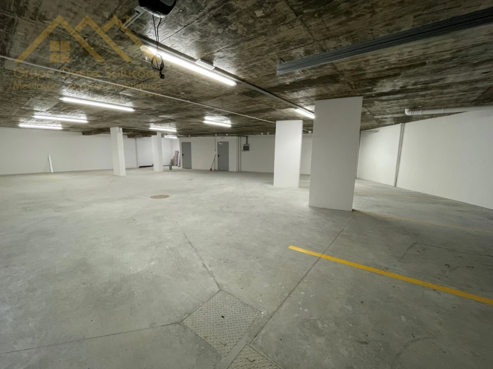 Apartamento T2 para Venda em Santa Maria, São Pedro e Matacães Foto 28