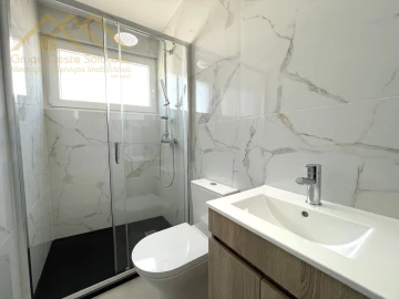 Apartamento T2 para Venda em Santa Maria, São Pedro e Matacães