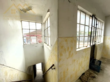 Moradia T3 para Venda em Maxial e Monte Redondo