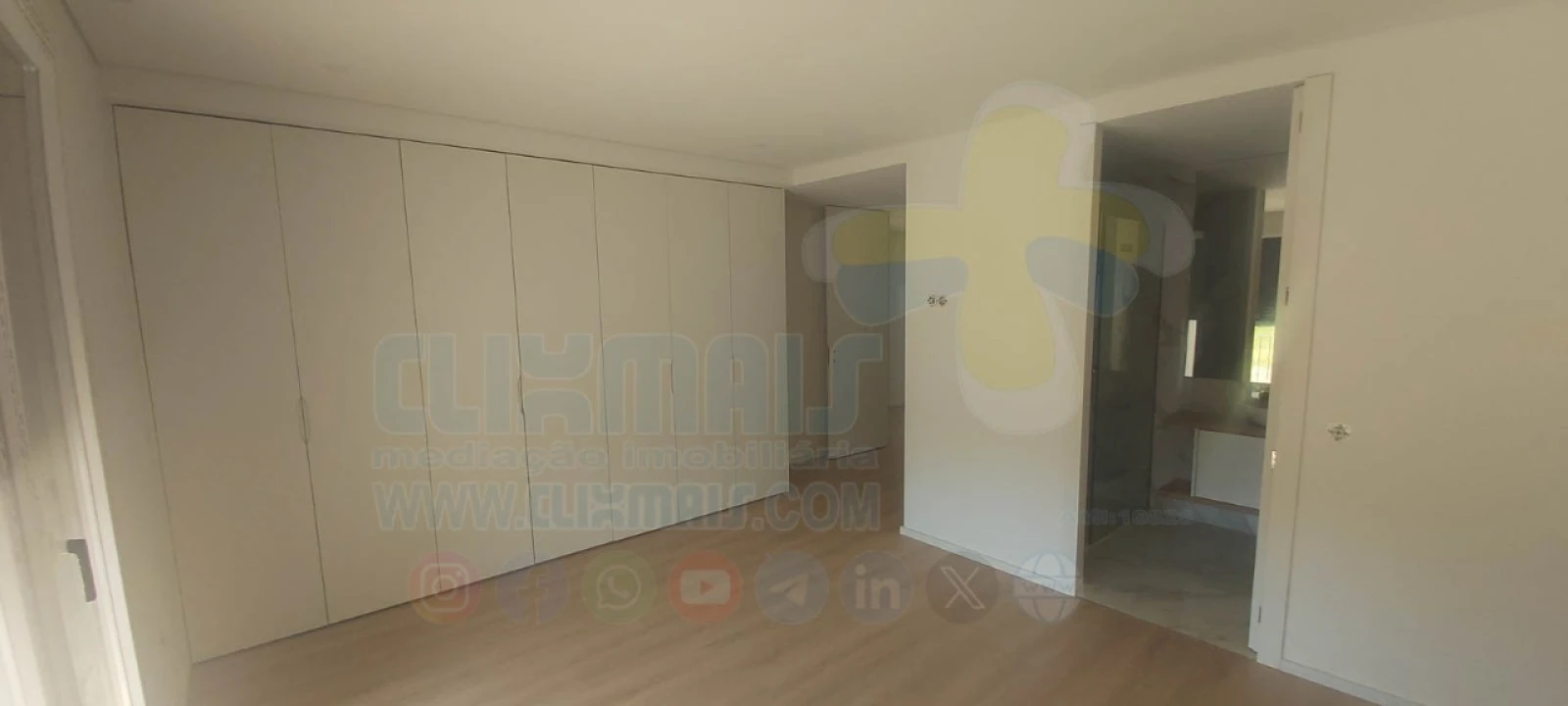 Moradia T4 para Venda em Palmeira Foto 39