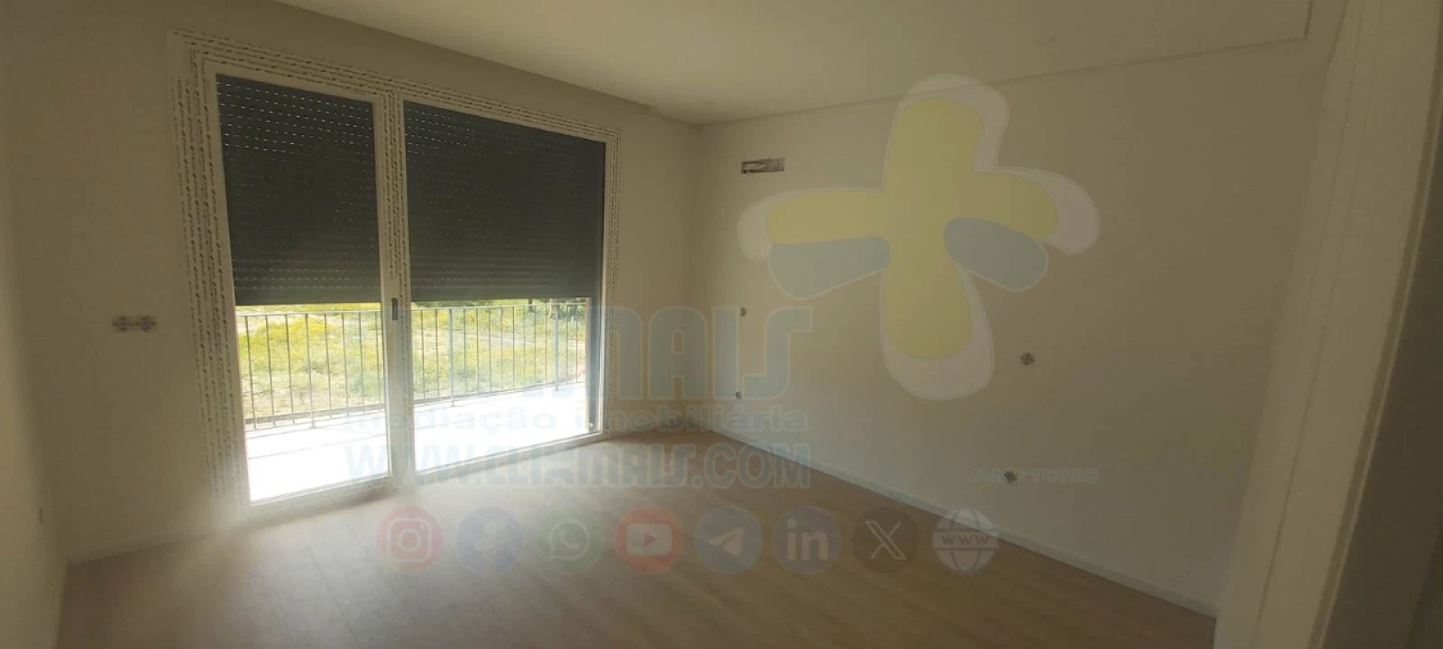Moradia T4 para Venda em Palmeira Foto 42