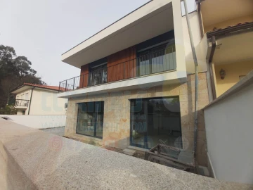 Moradia T4 para Venda em Palmeira