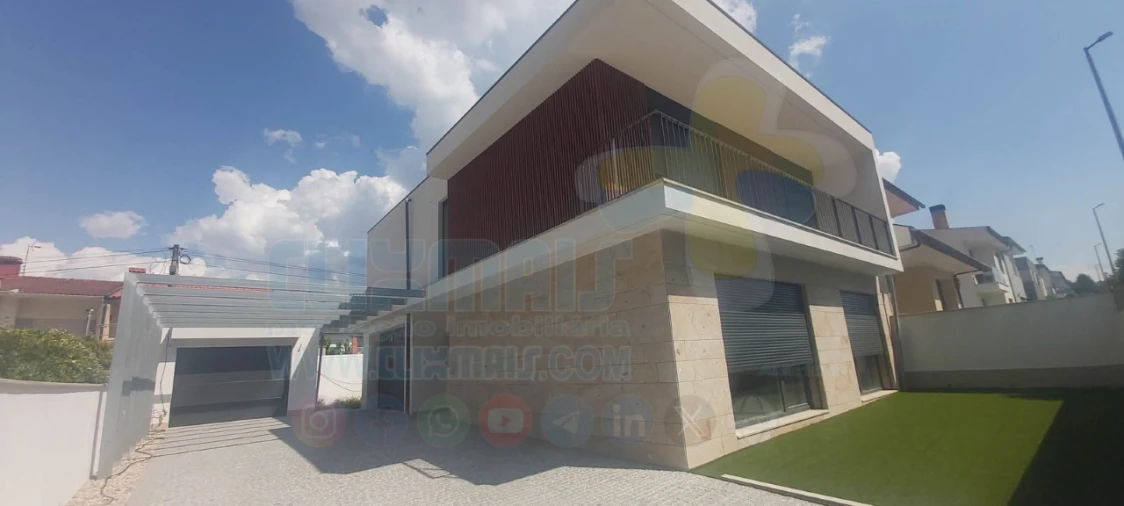 Moradia T4 para Venda em Palmeira