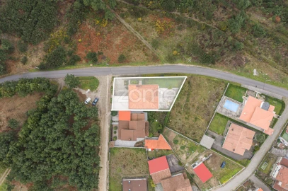 Moradia T4 para Venda em Adoufe e Vilarinho de Samardã